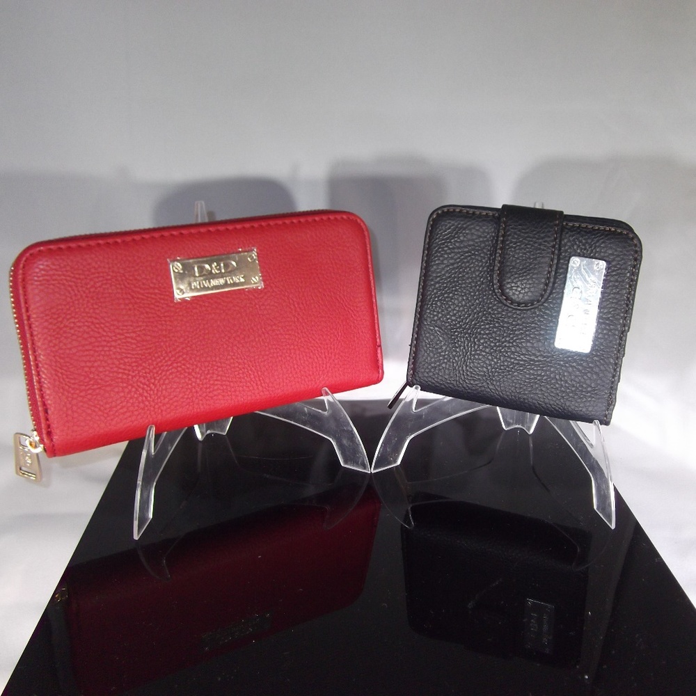Red Wallet-Large - Picture 5 of 7